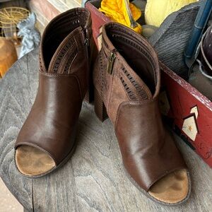 Cloudwalkers Peep Toe Booties